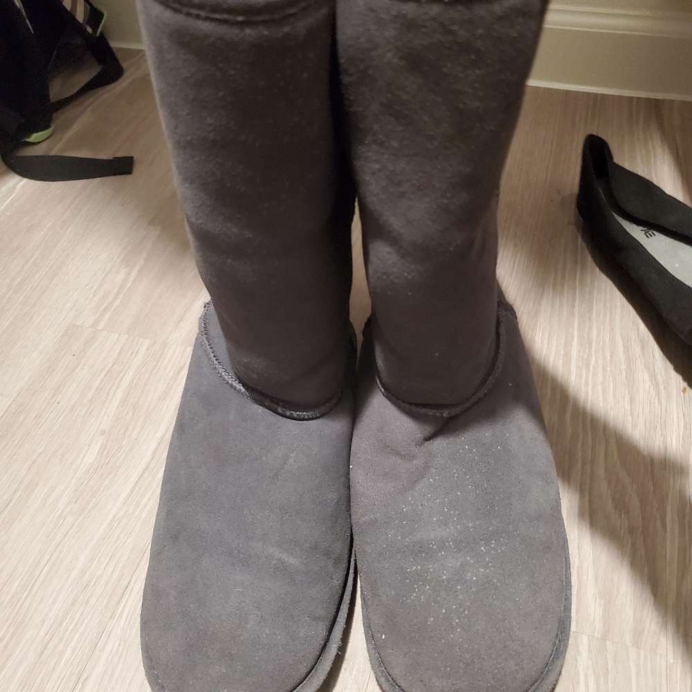 Bearpaw boots